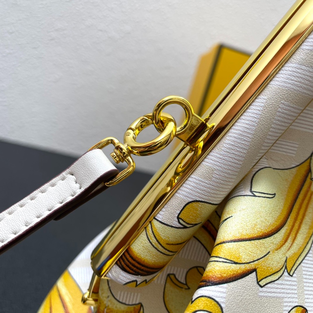 006 006#219-Versace-Bags-02-2023SS