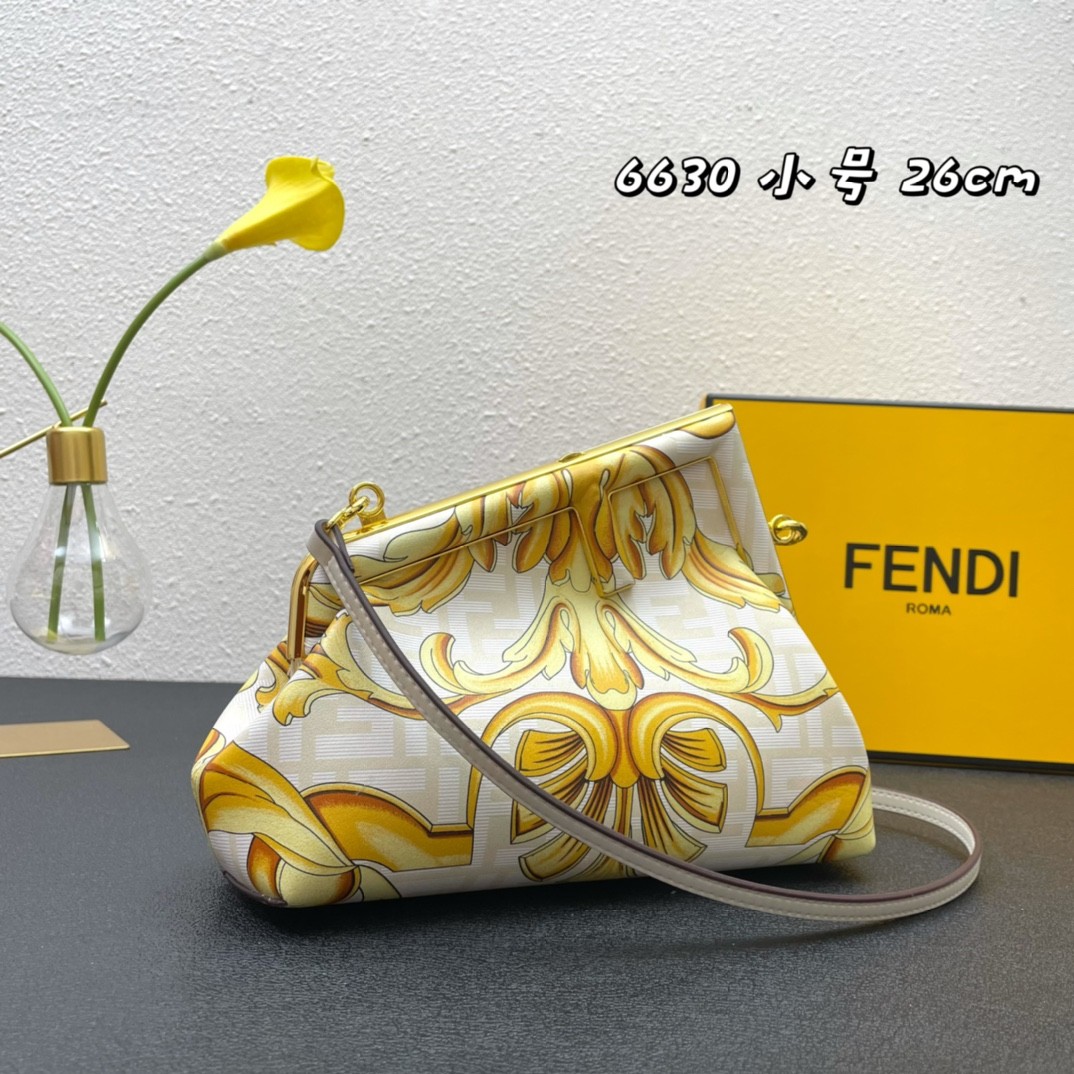 006 006#219-Versace-Bags-02-2023SS