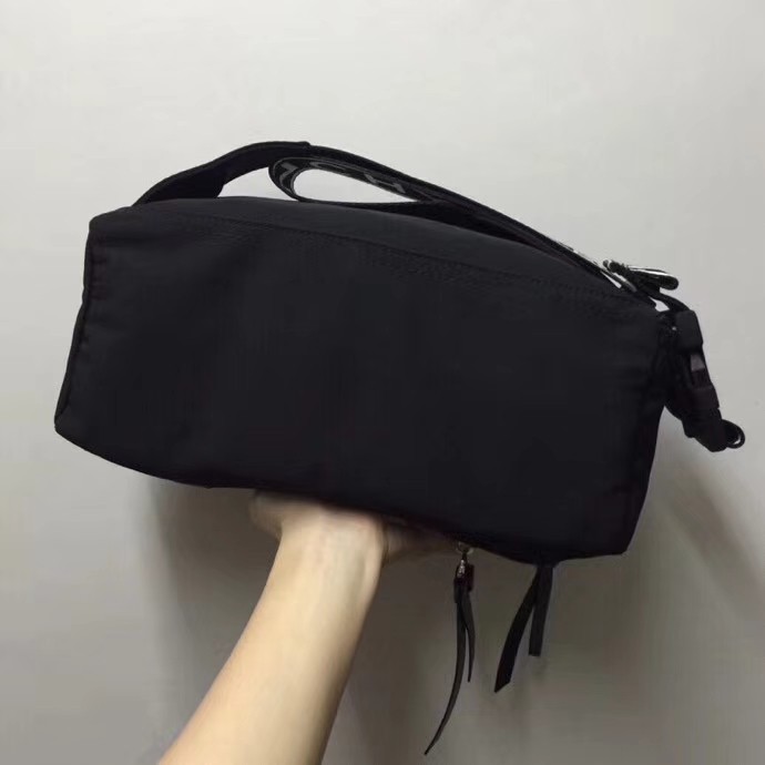 052 35123116 （30x15x12cm）