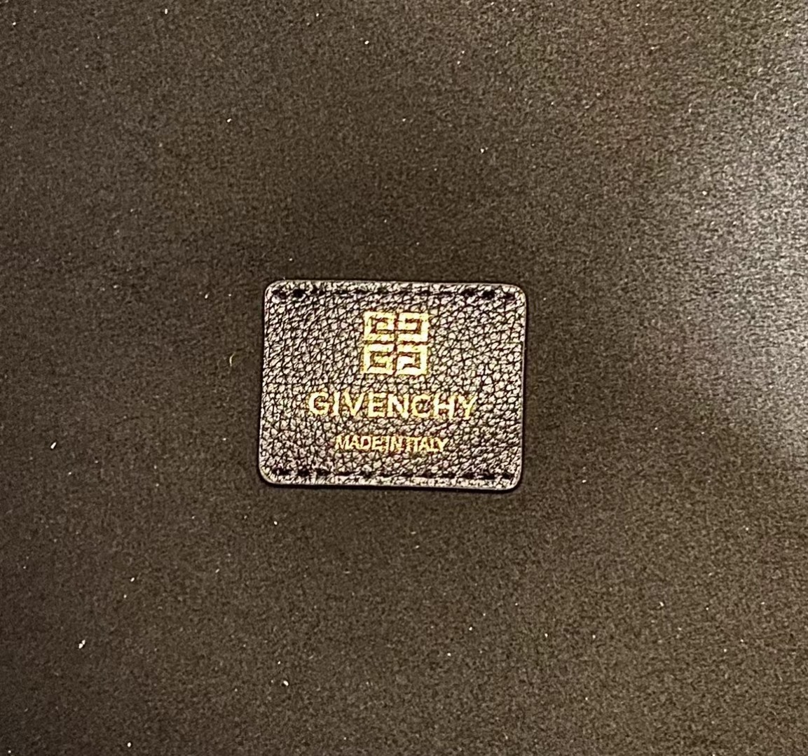 027 83123227 (311543cm)