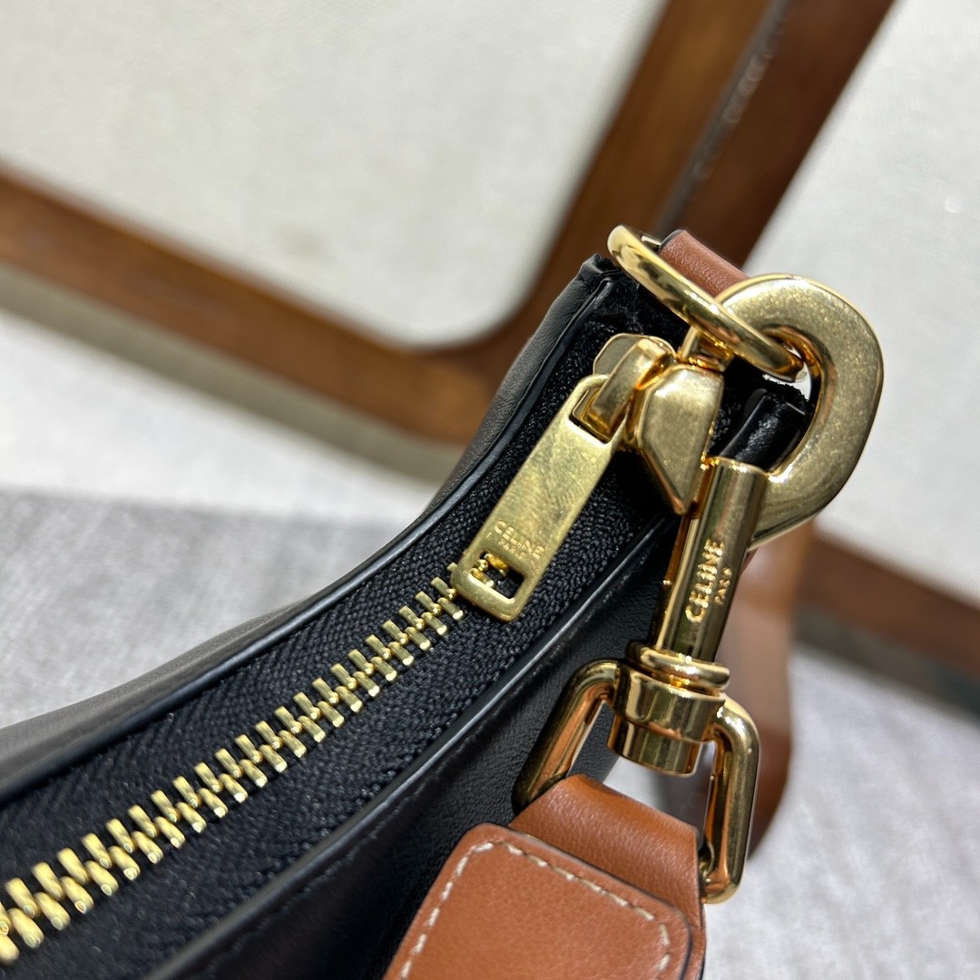 143 093#210-Celing-bags-2023SS