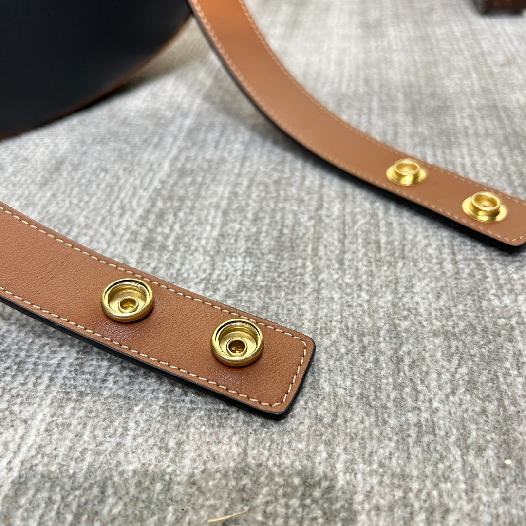 143 093#210-Celing-bags-2023SS