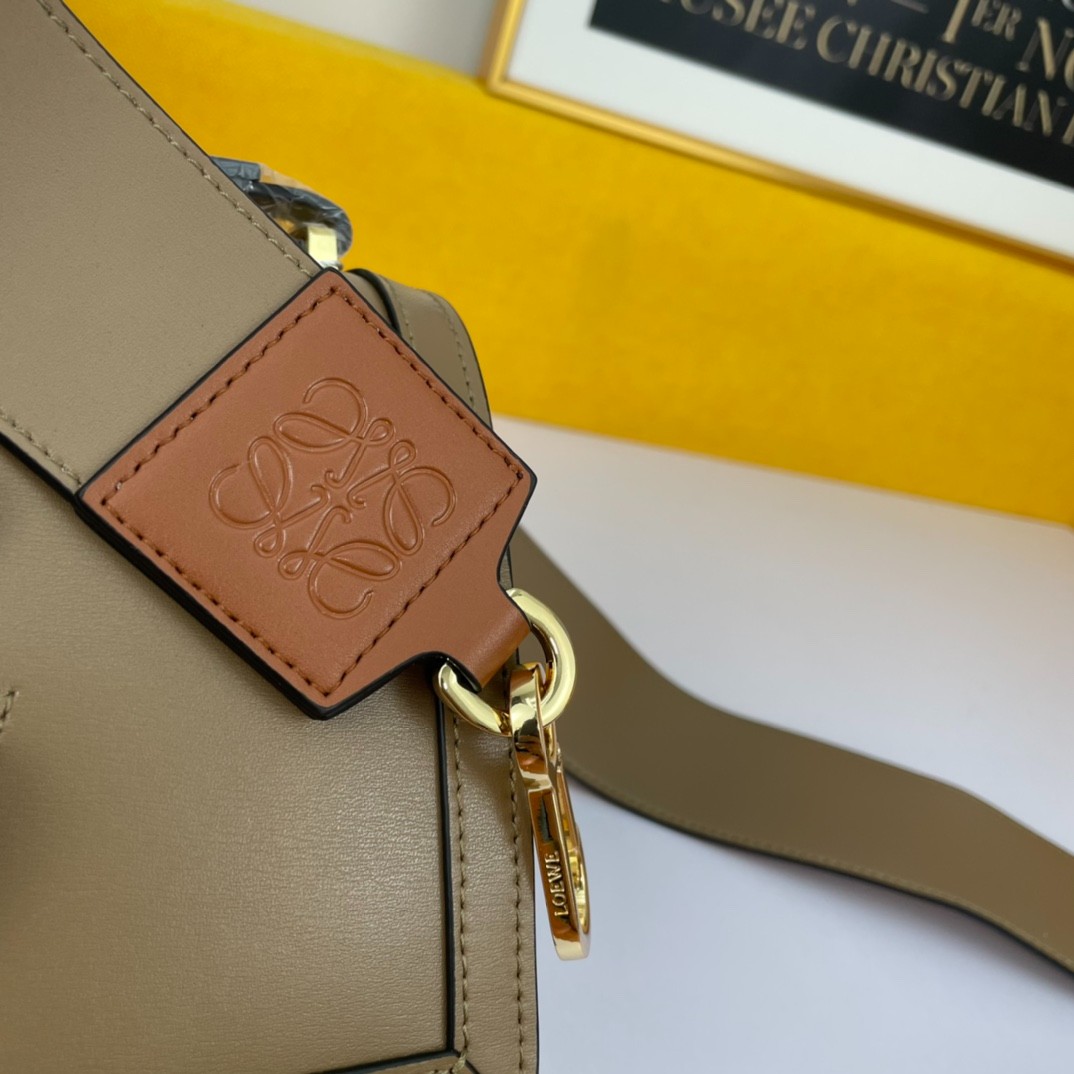 140 090#210-Celing-bags-2023SS