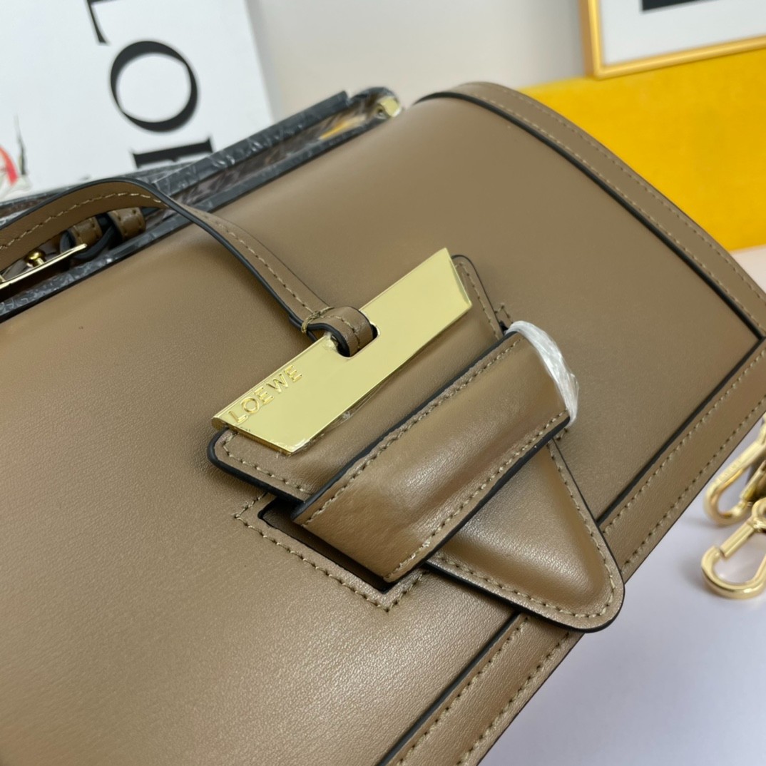 140 090#210-Celing-bags-2023SS