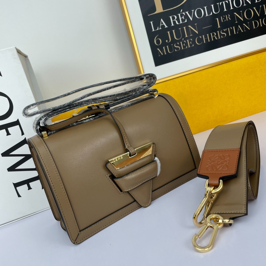 140 090#210-Celing-bags-2023SS
