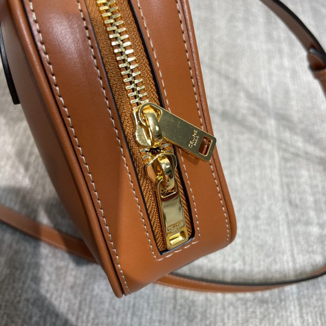 119 069#210-Celing-bags-2023SS