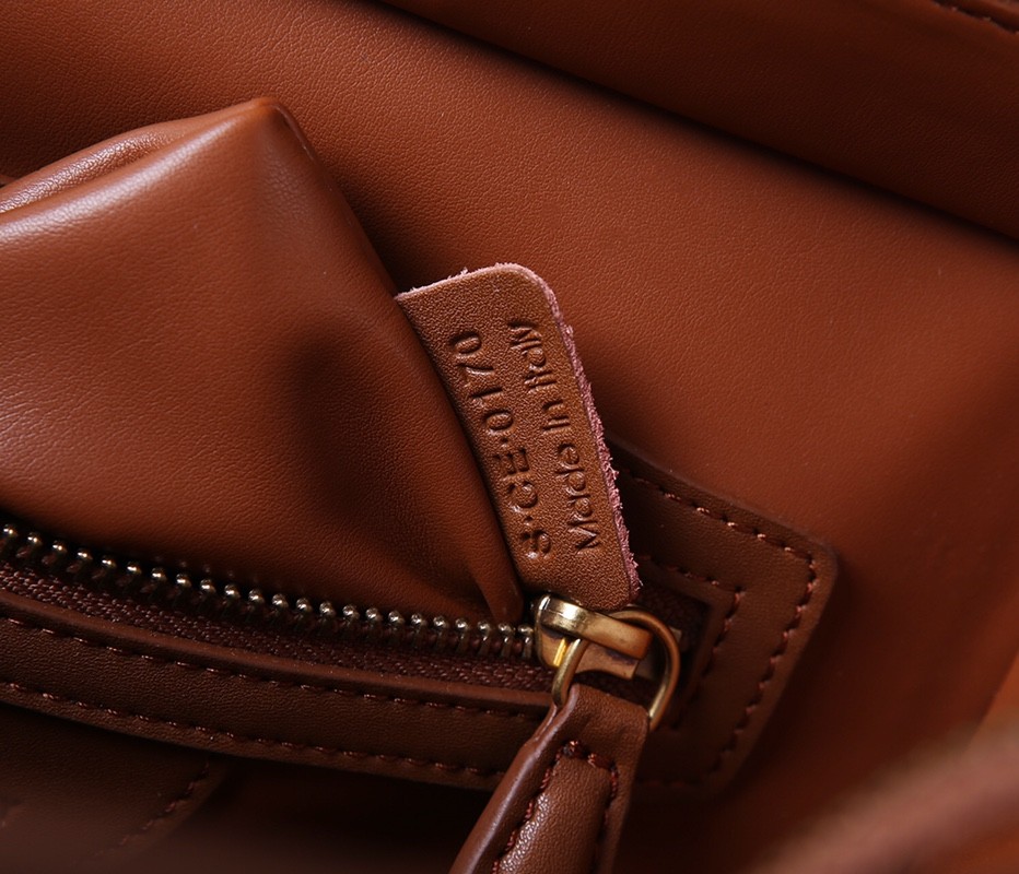 106 056#210-Celing-bags-2023SS