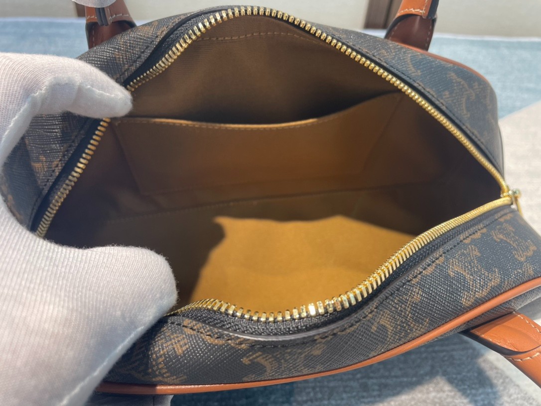 104 054#210-Celing-bags-2023SS