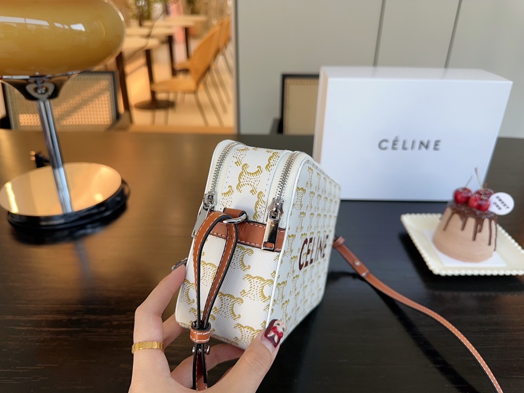 074 024#210-Celing-bags-2023SS