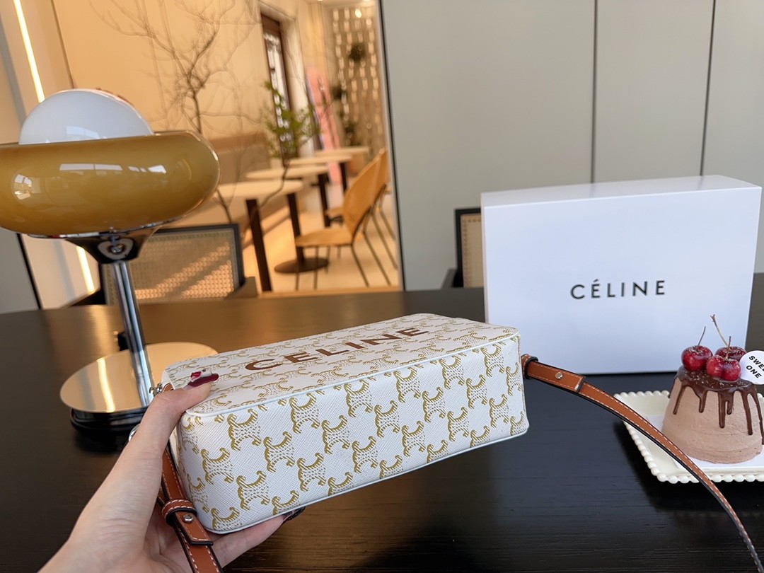 074 024#210-Celing-bags-2023SS