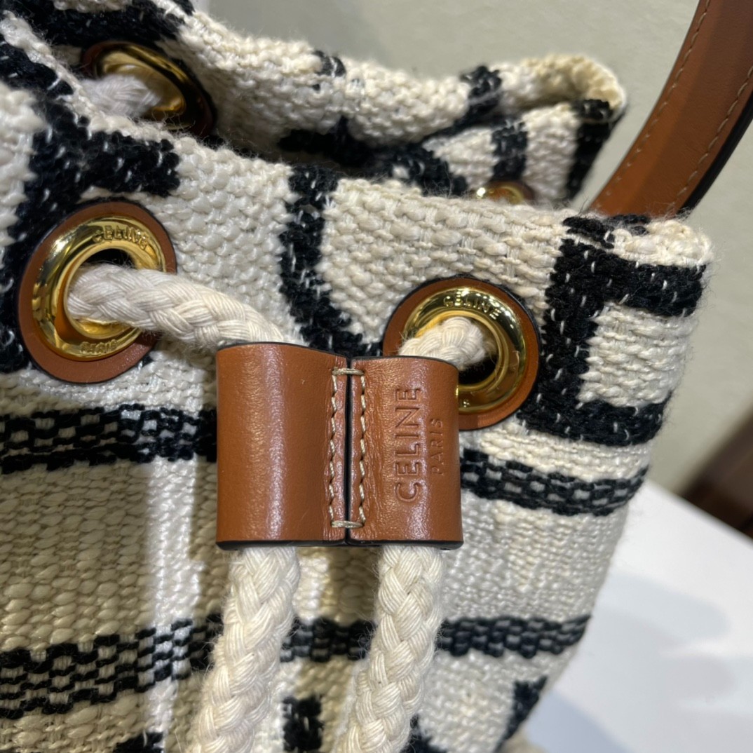 071 021#210-Celing-bags-2023SS