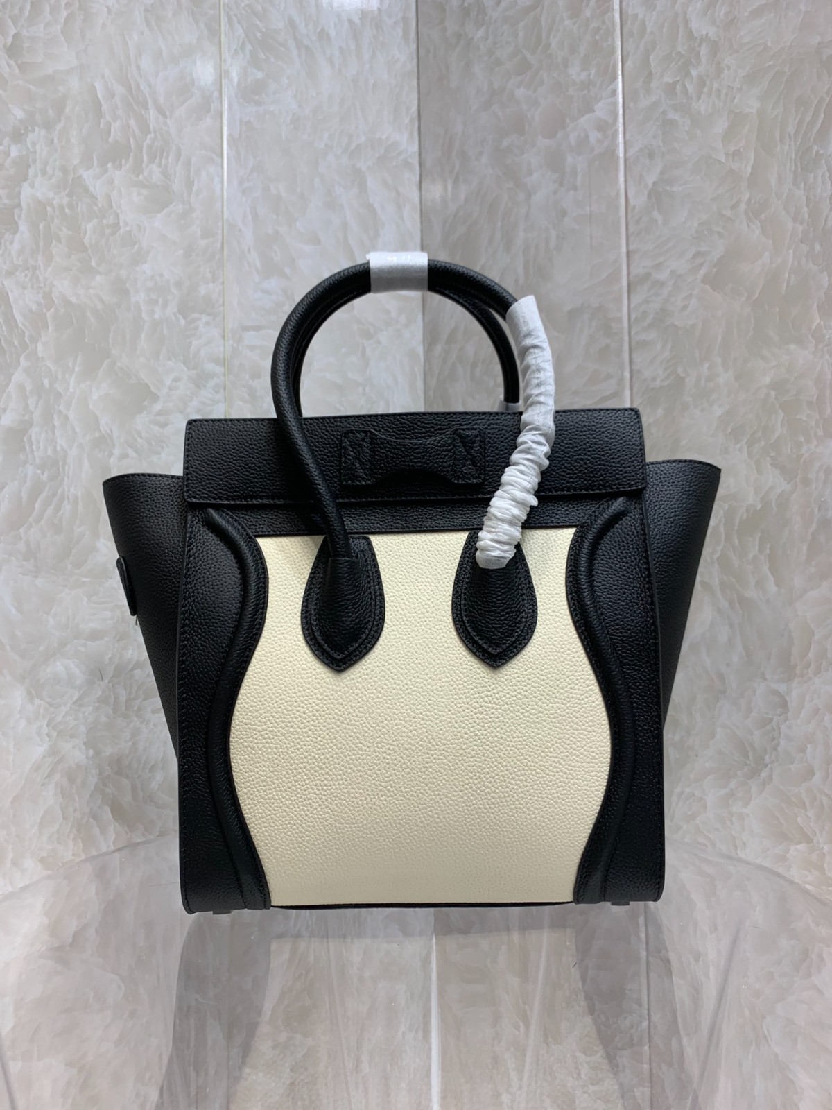 070 020#210-Celing-bags-2023SS