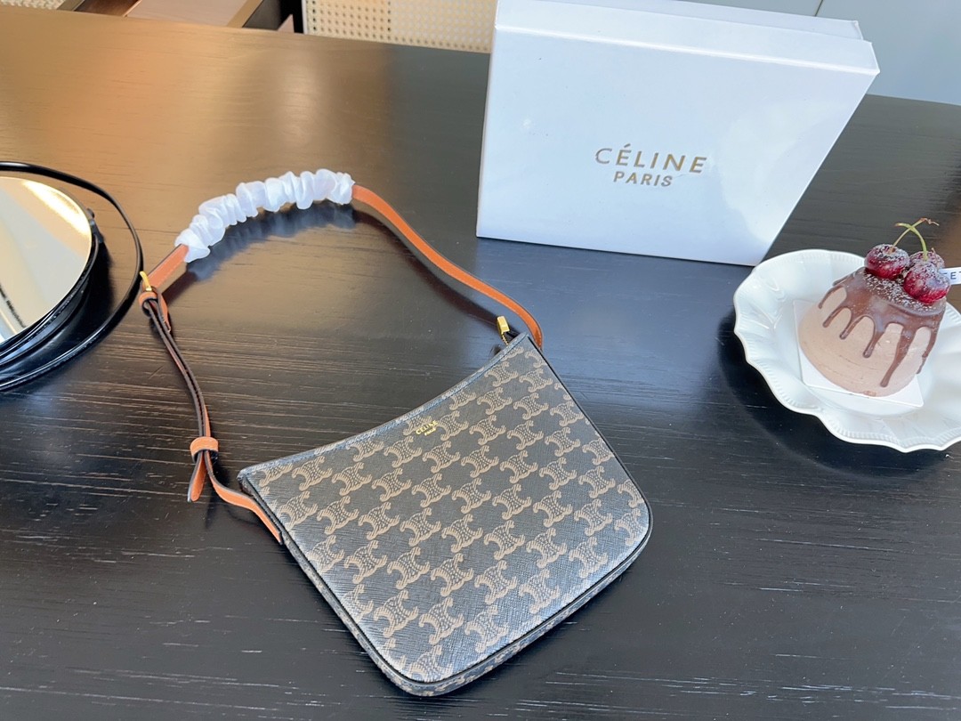 052 002#210-Celing-bags-2023SS