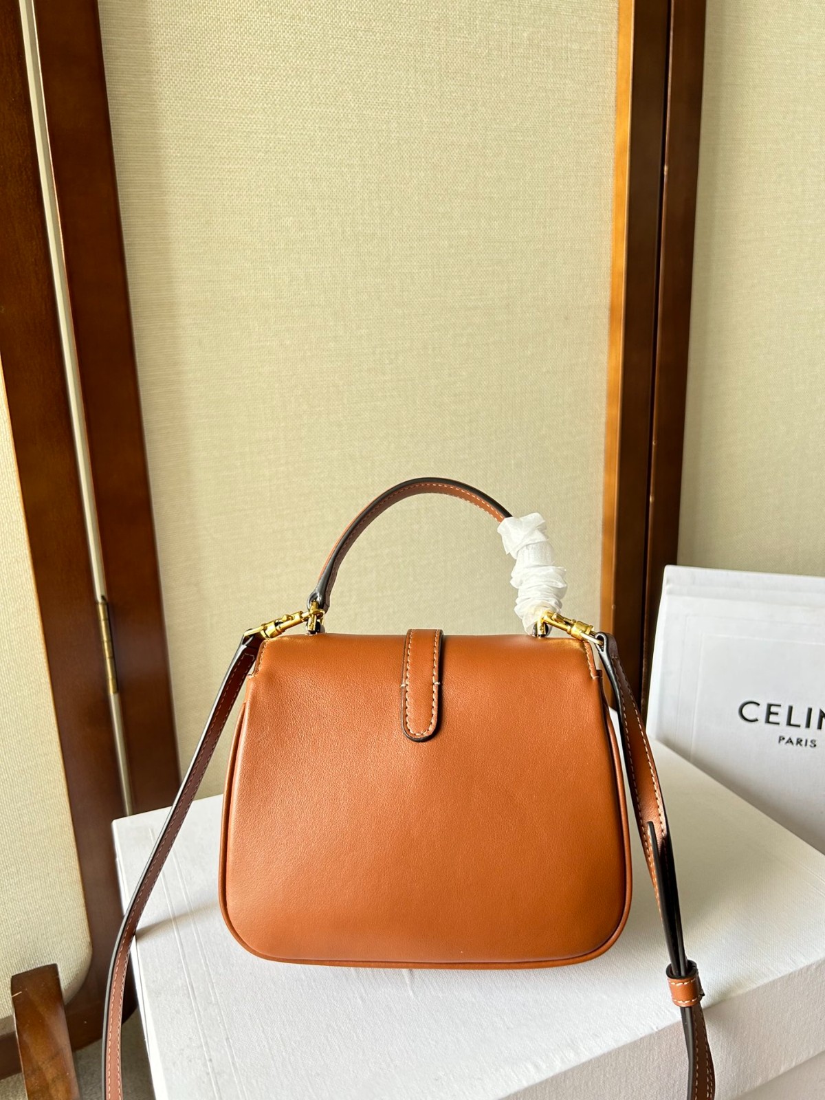 033 033#210-Celing-bags-02-2023SS