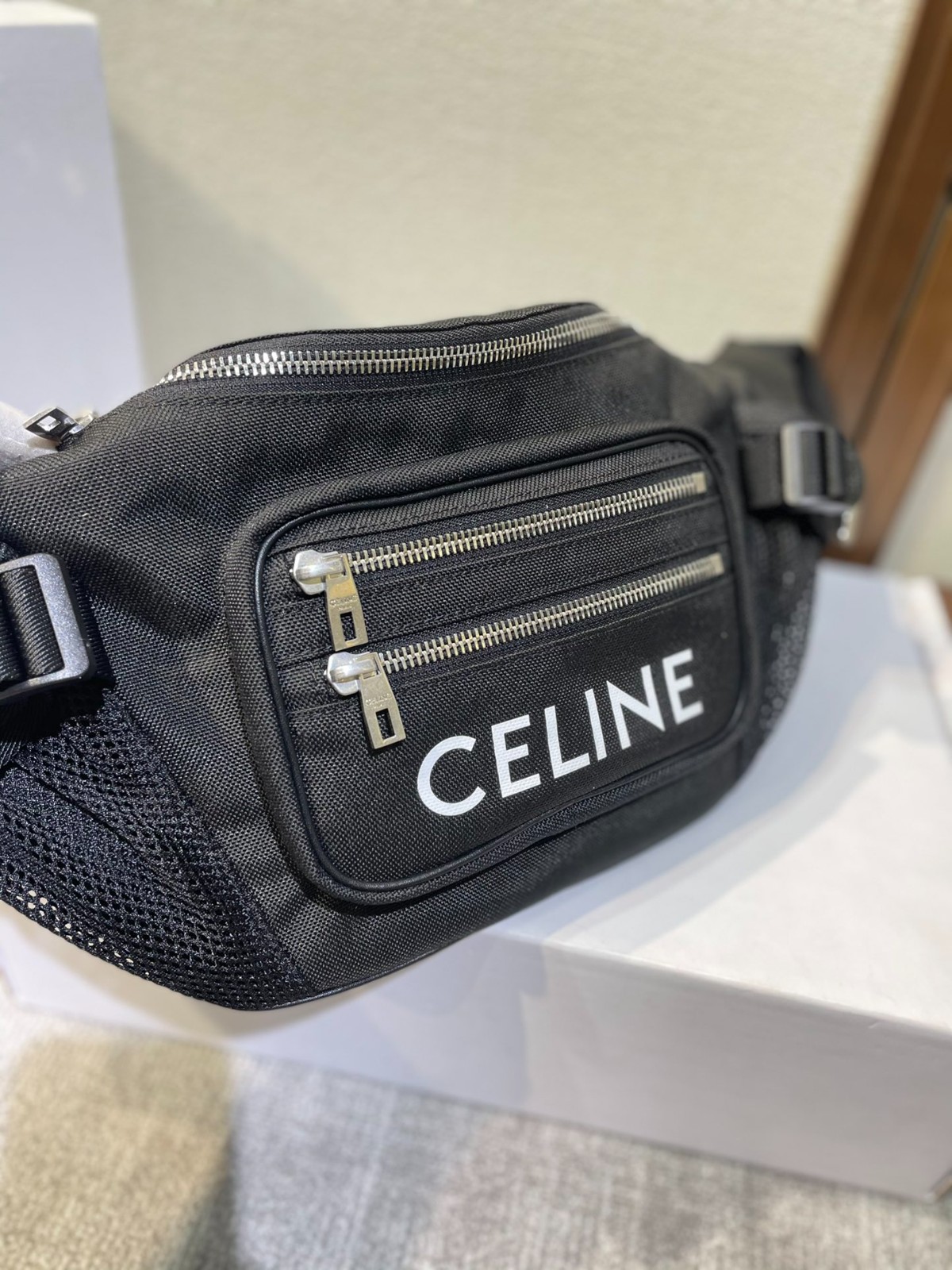 030 030#210-Celing-bags-02-2023SS