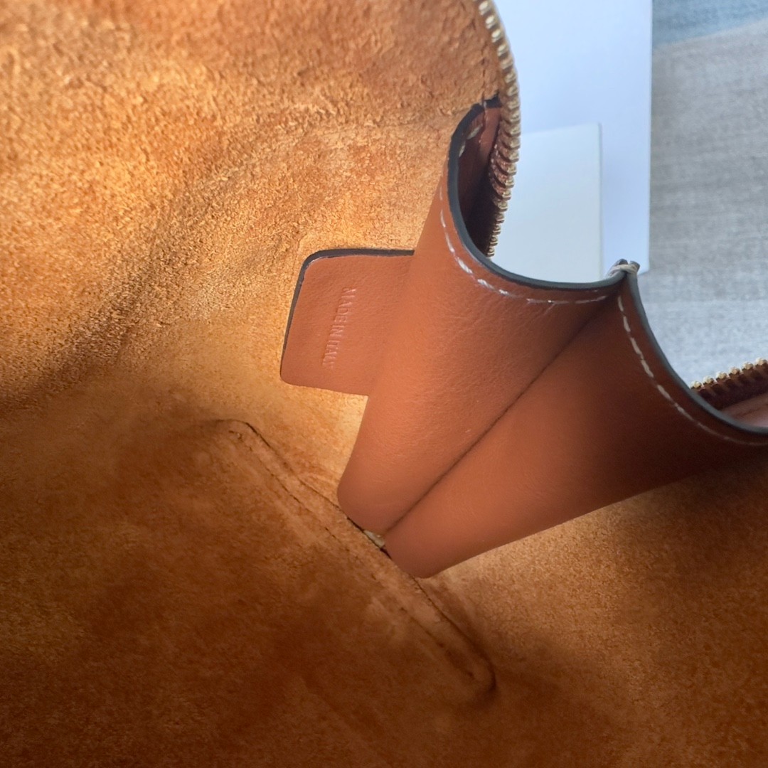014 014#210-Celing-bags-02-2023SS