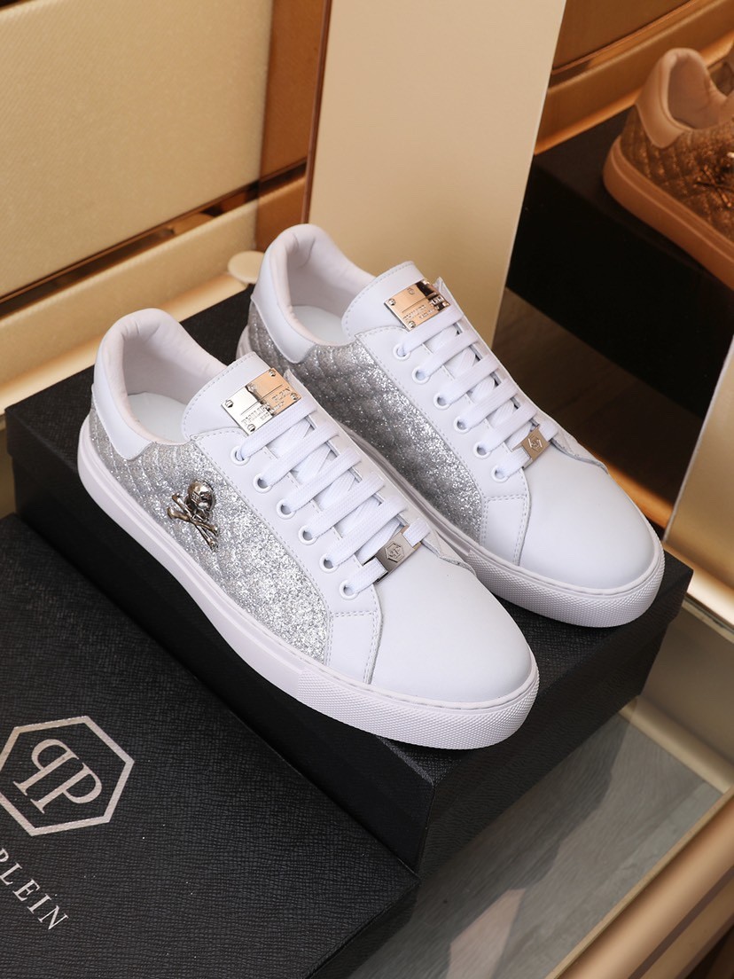 070 070#011-PhilippPlein-2023SS