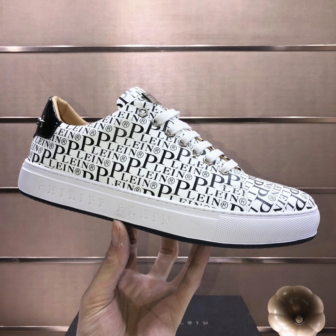 069 069#011-PhilippPlein-2023SS