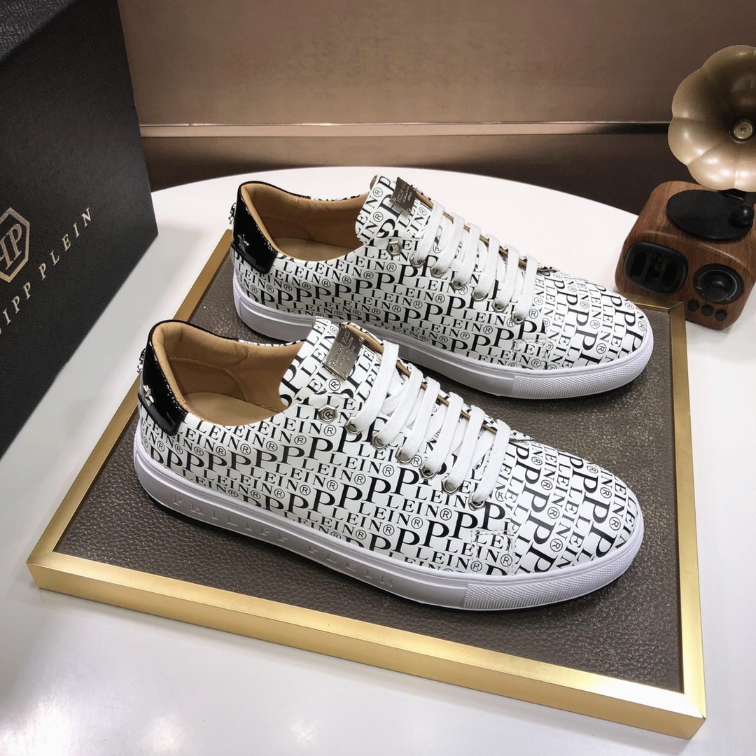 069 069#011-PhilippPlein-2023SS