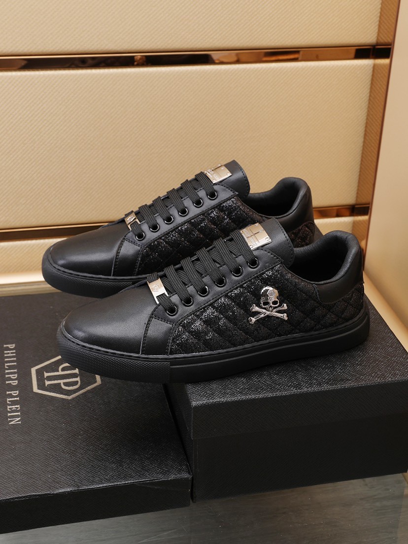067 067#011-PhilippPlein-2023SS