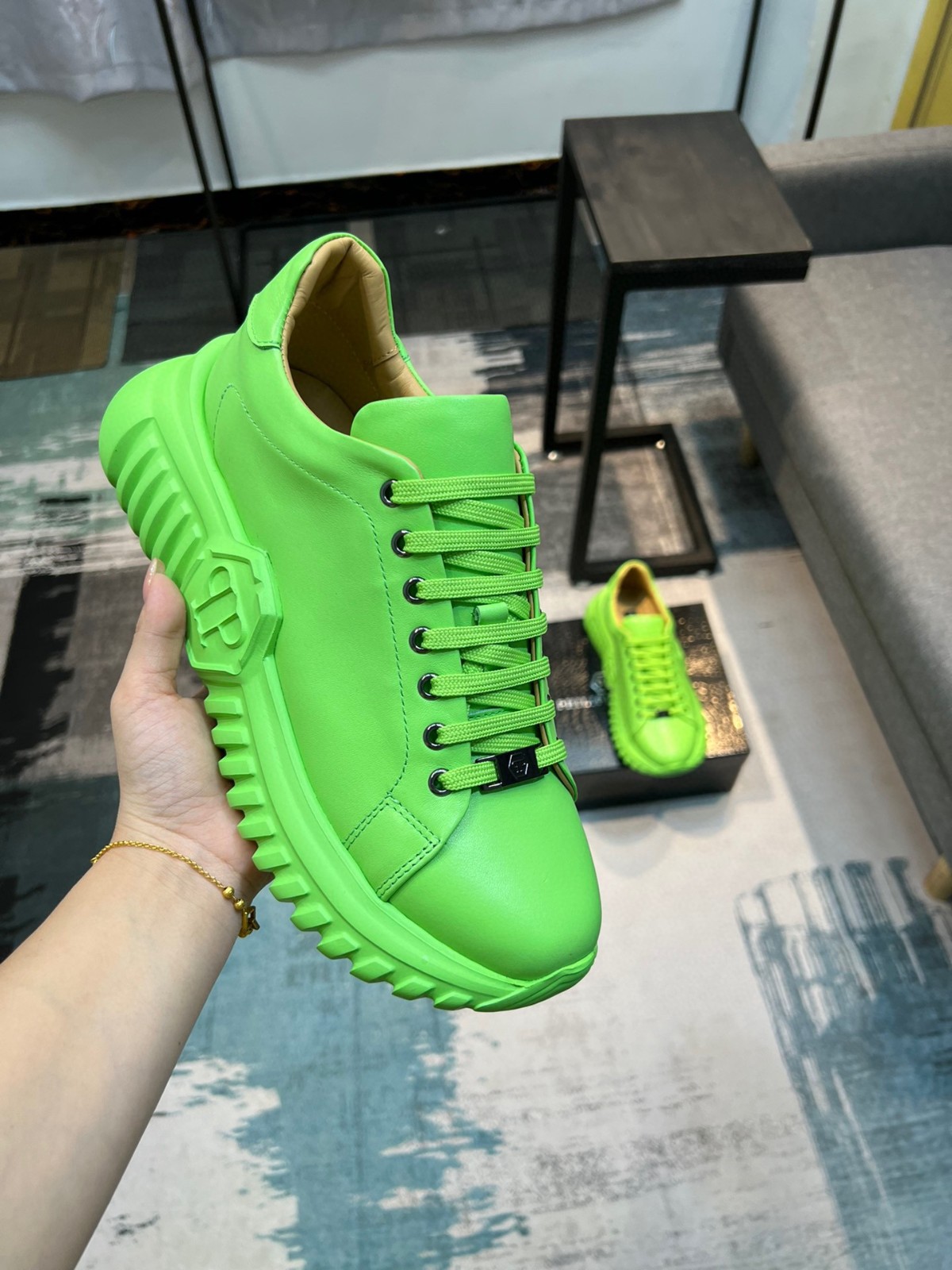 063 063#011-PhilippPlein-2023SS