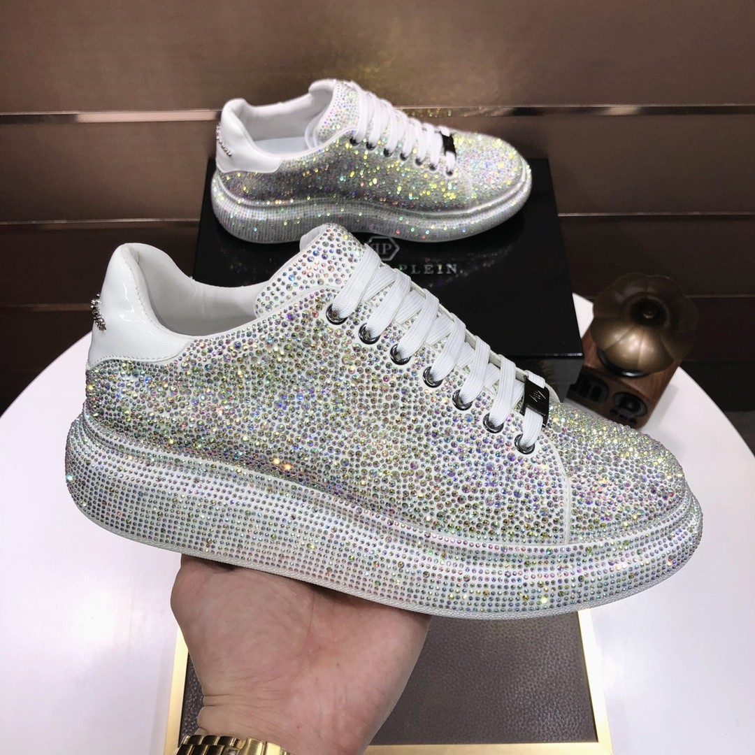 061 061#011-PhilippPlein-2023SS