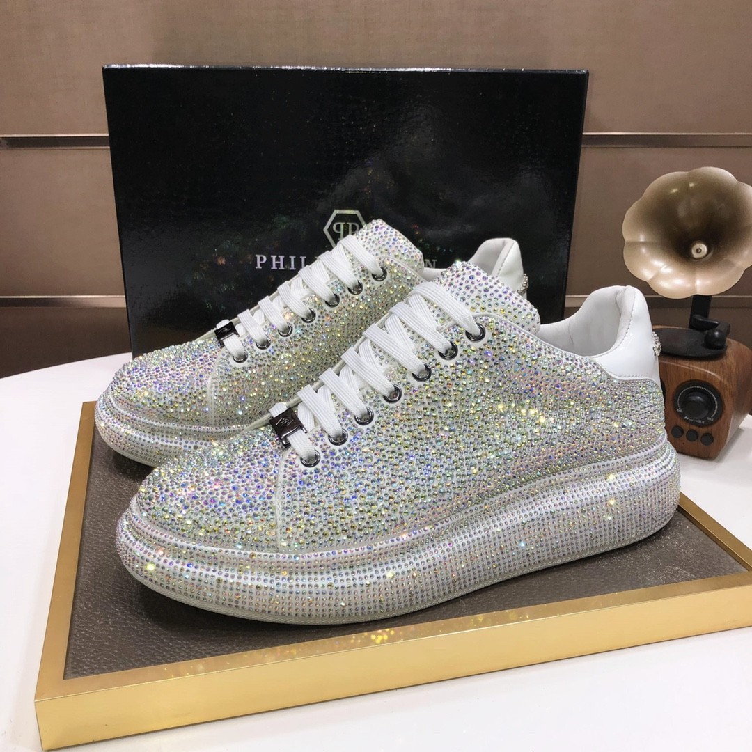061 061#011-PhilippPlein-2023SS