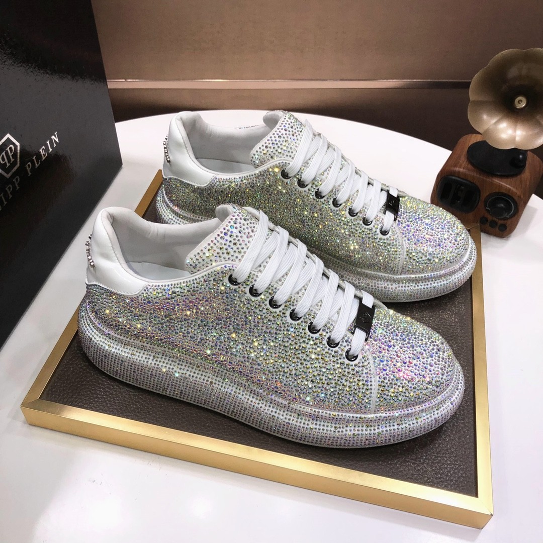 061 061#011-PhilippPlein-2023SS