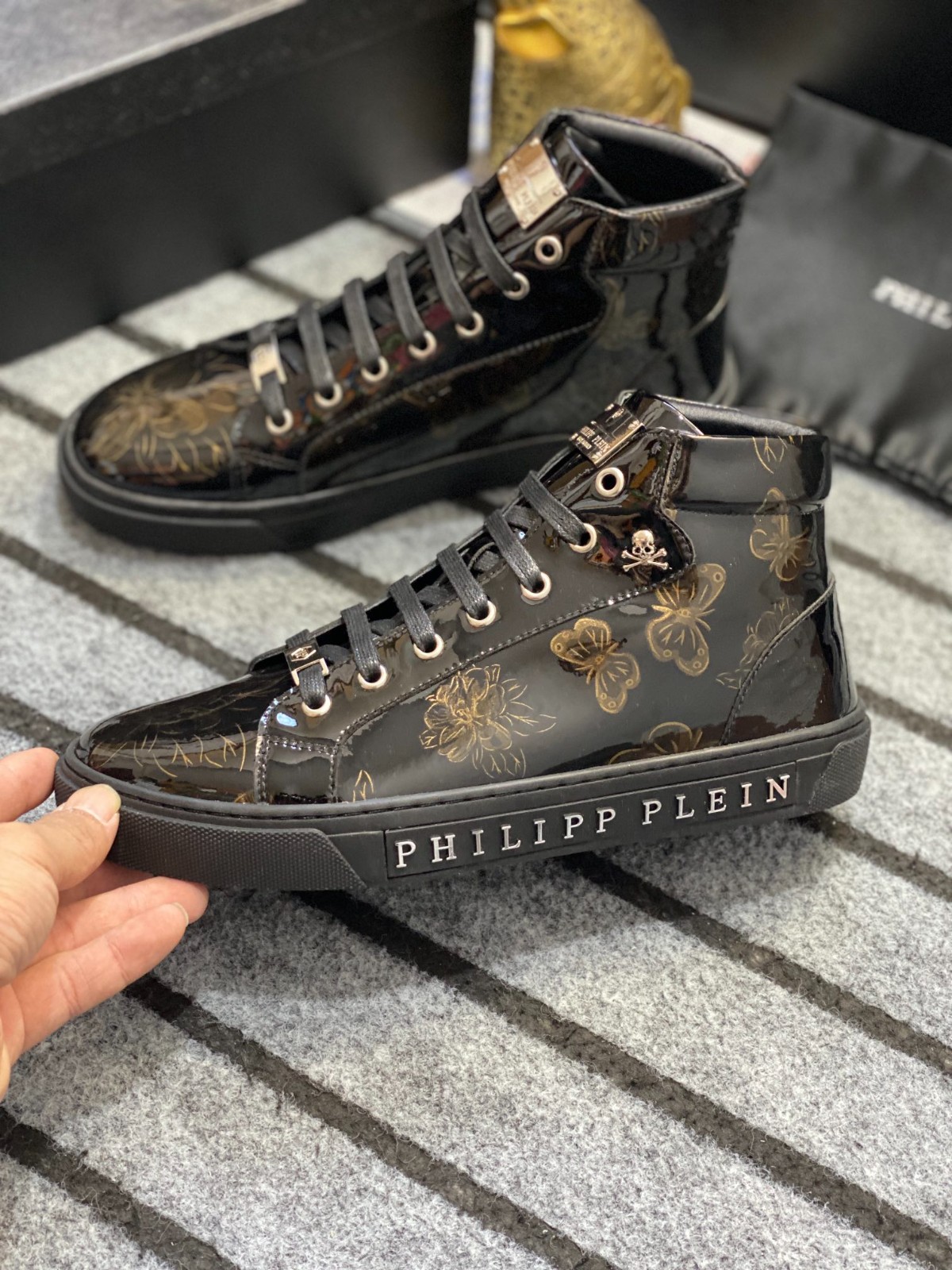 050 050#011-PhilippPlein-2023SS