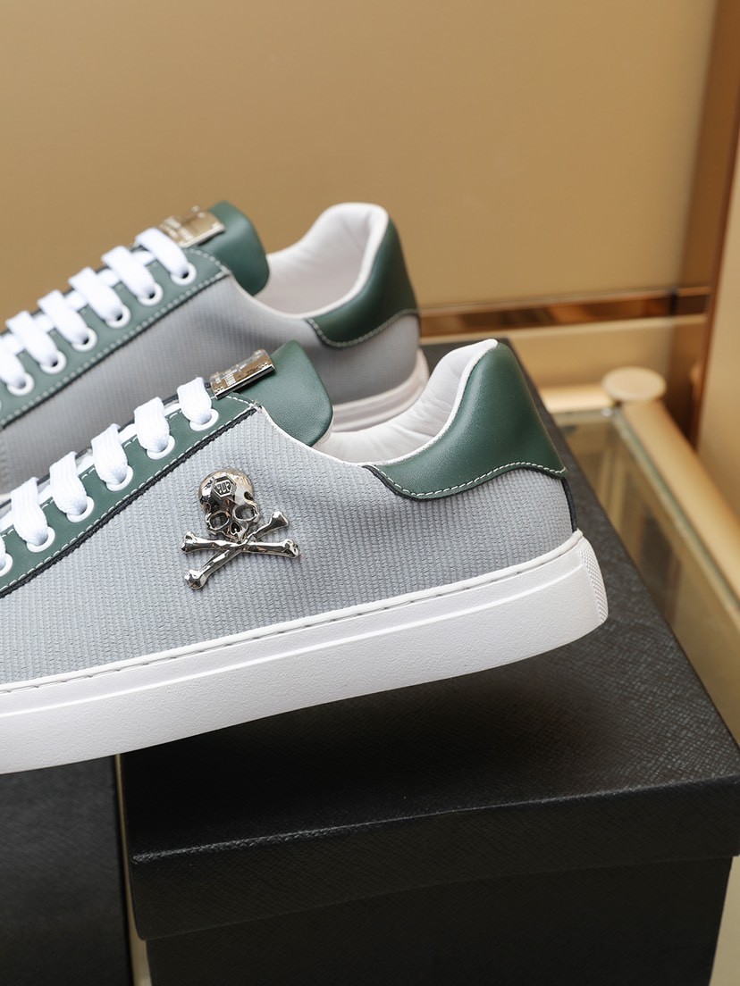047 047#011-PhilippPlein-2023SS