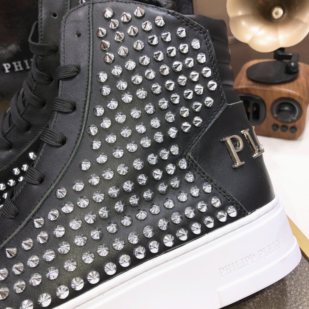 045 045#011-PhilippPlein-2023SS
