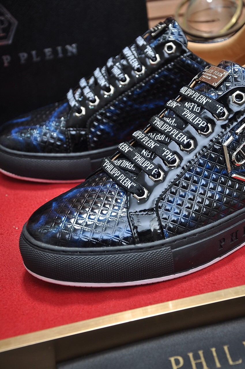 038 038#011-PhilippPlein-2023SS