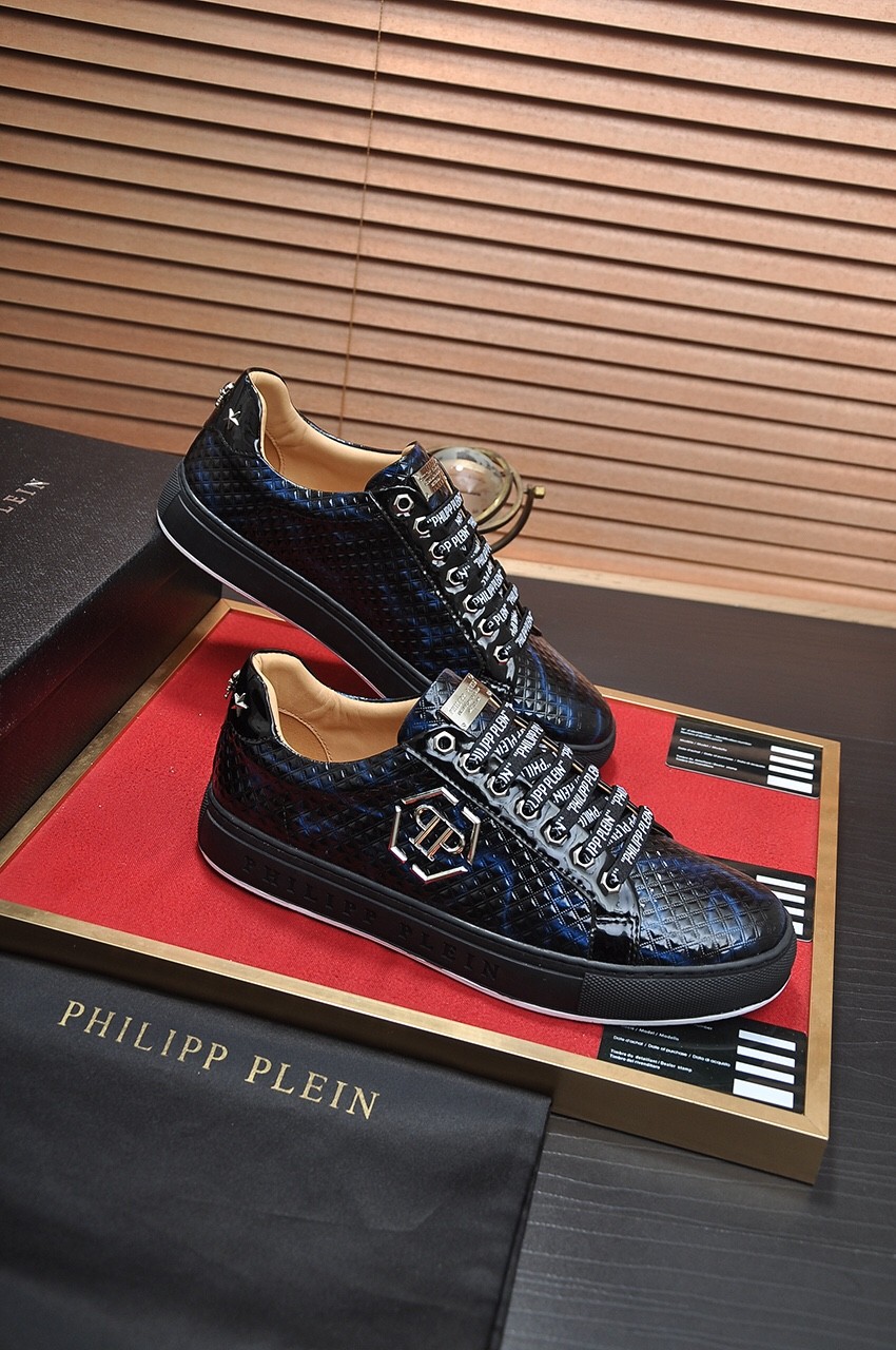 038 038#011-PhilippPlein-2023SS