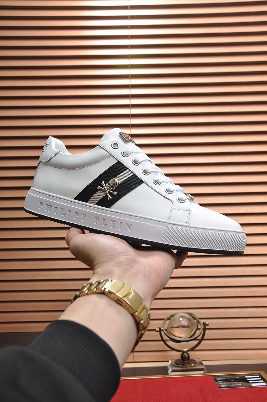 034 034#011-PhilippPlein-2023SS