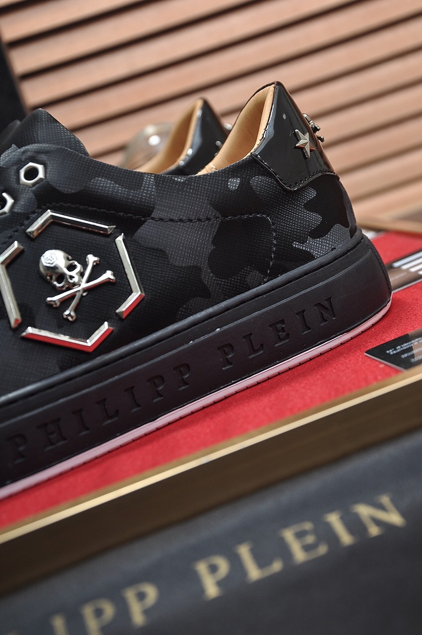 032 032#011-PhilippPlein-2023SS