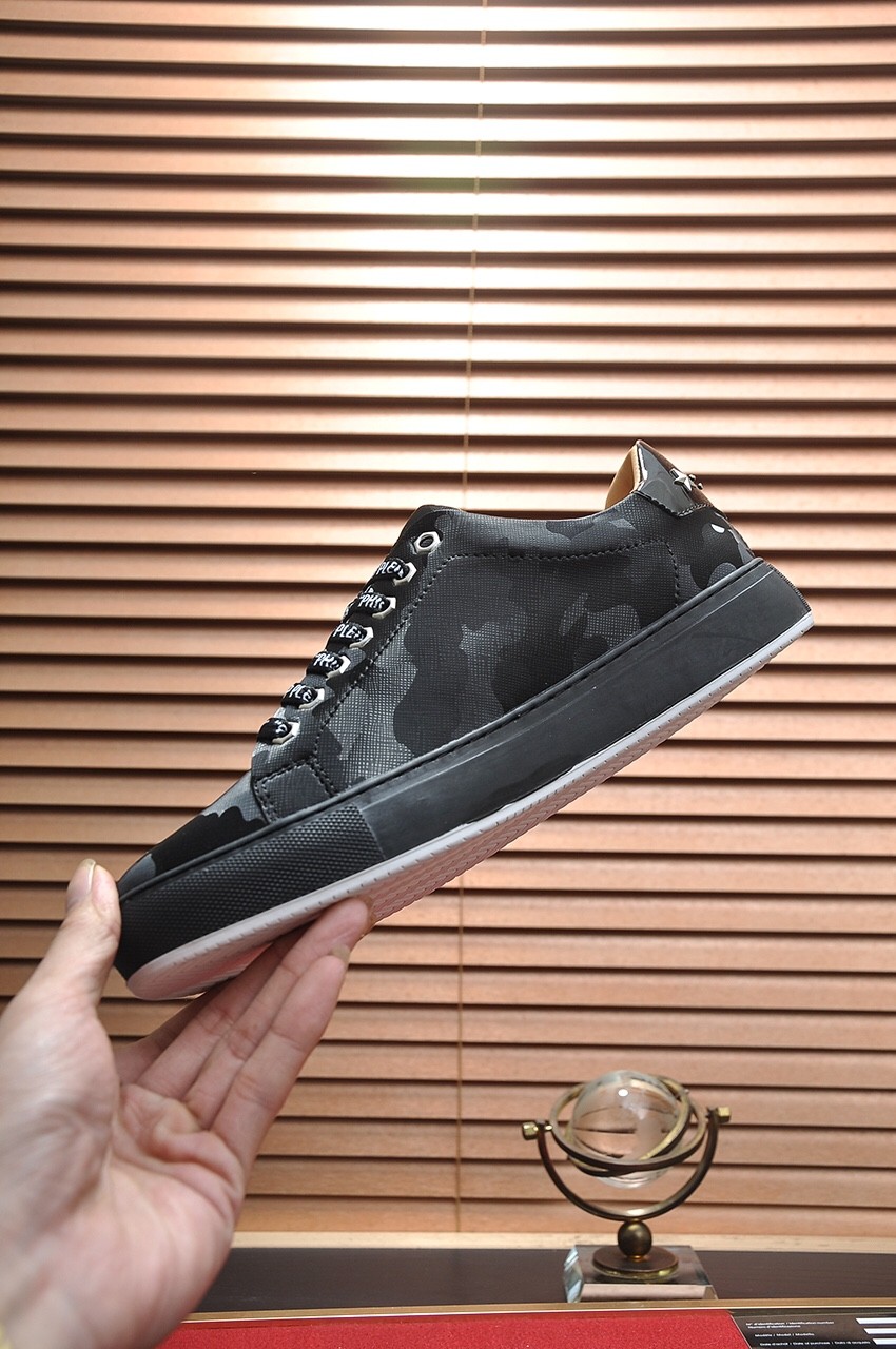 032 032#011-PhilippPlein-2023SS
