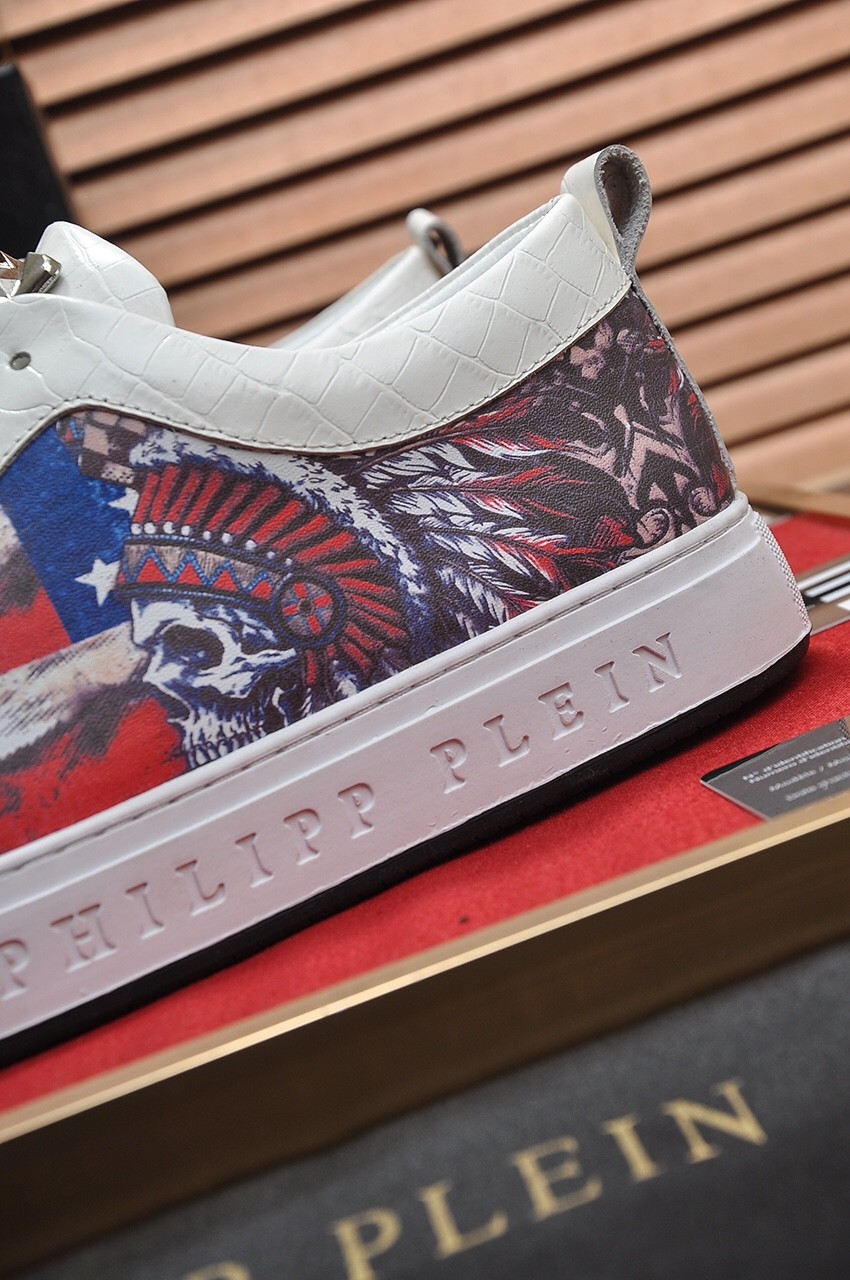031 031#011-PhilippPlein-2023SS