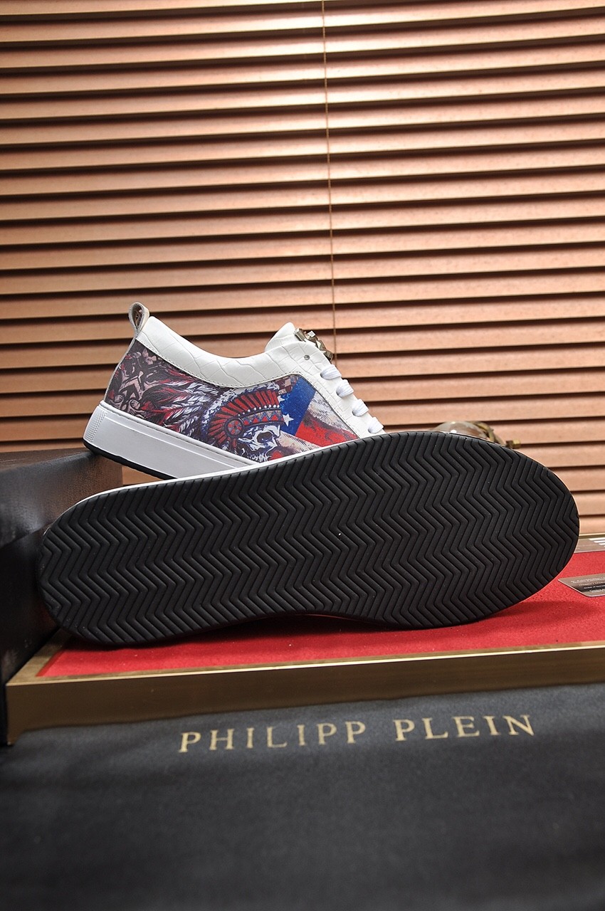 031 031#011-PhilippPlein-2023SS