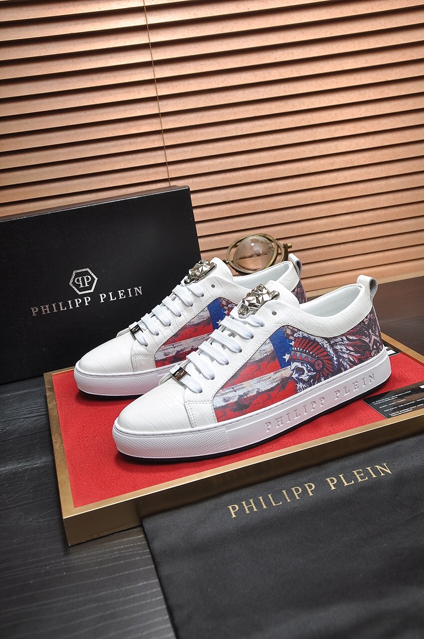 031 031#011-PhilippPlein-2023SS