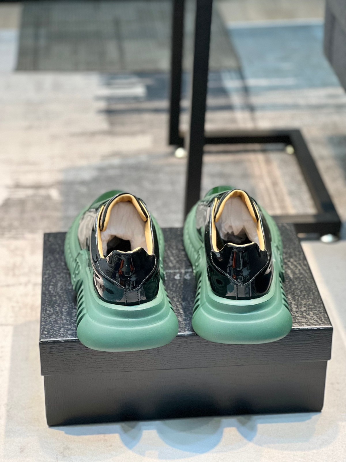 027 027#011-PhilippPlein-2023SS