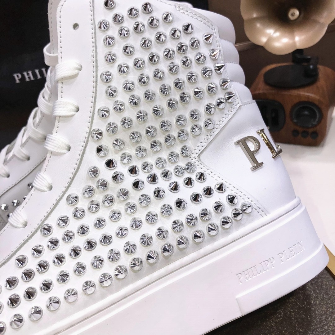 003 003#011-PhilippPlein-2023SS