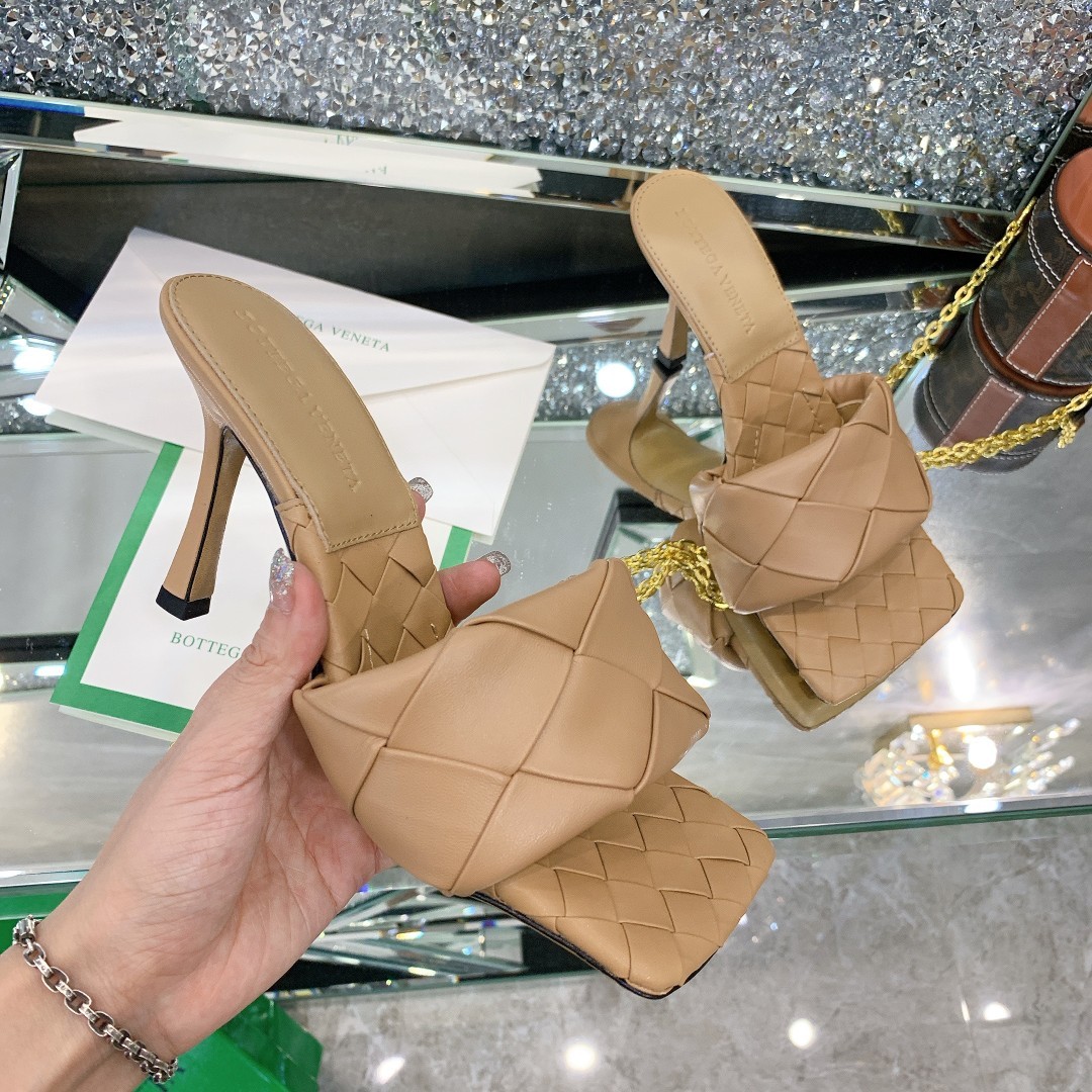 171 045#027-BV-Shoes-01-2022SS