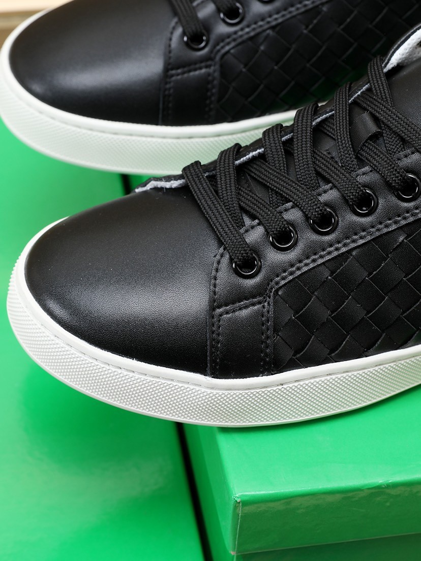 150 005#027-BV-Shoes-01-2022SS