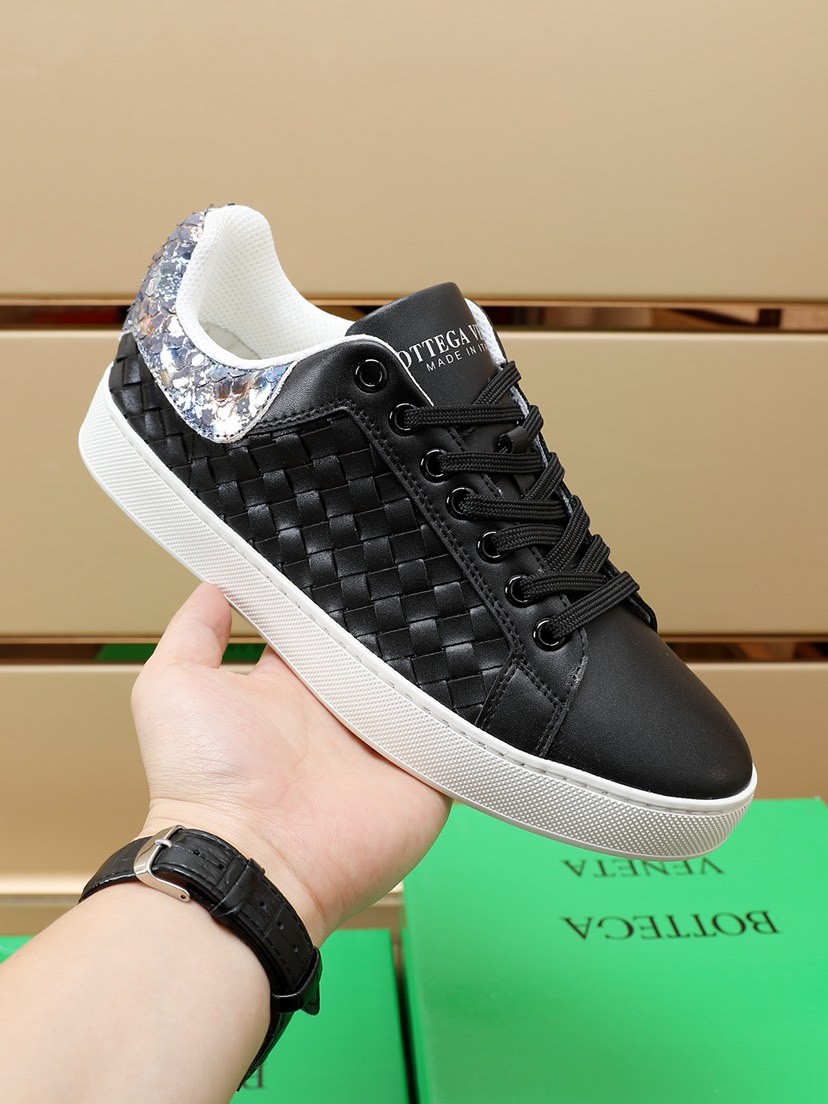 150 005#027-BV-Shoes-01-2022SS
