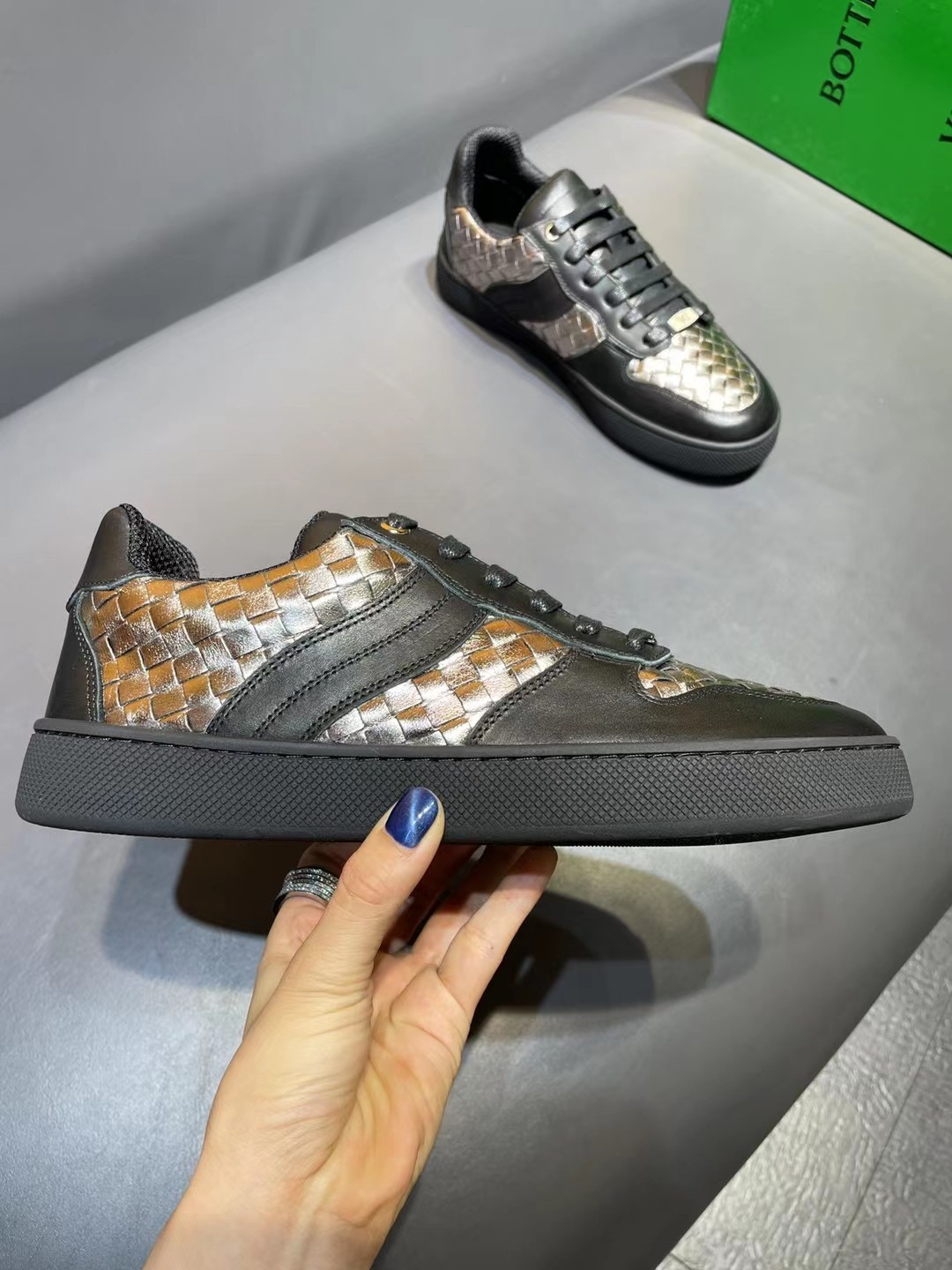 148 003#027-BV-Shoes-01-2022SS