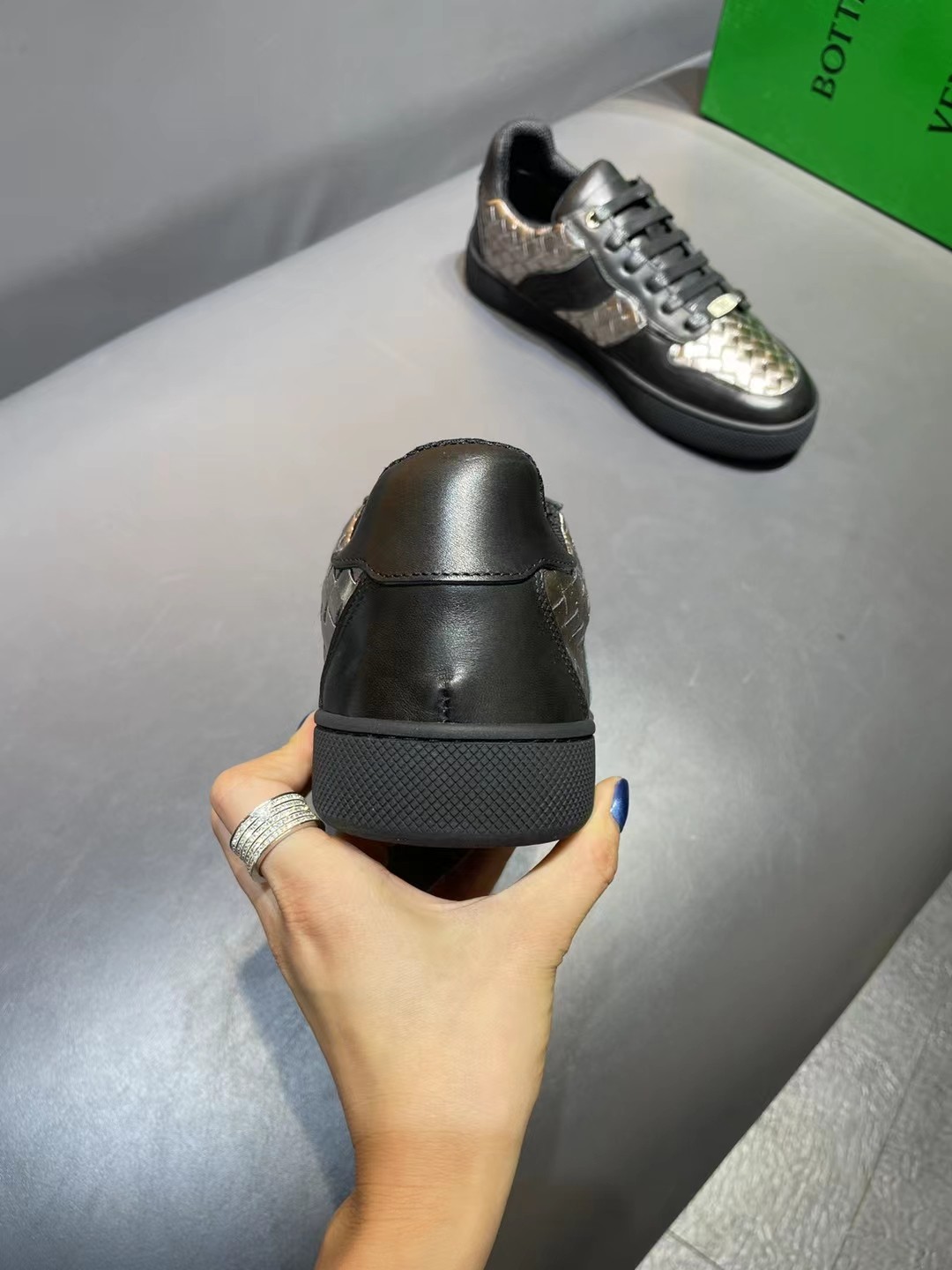 148 003#027-BV-Shoes-01-2022SS