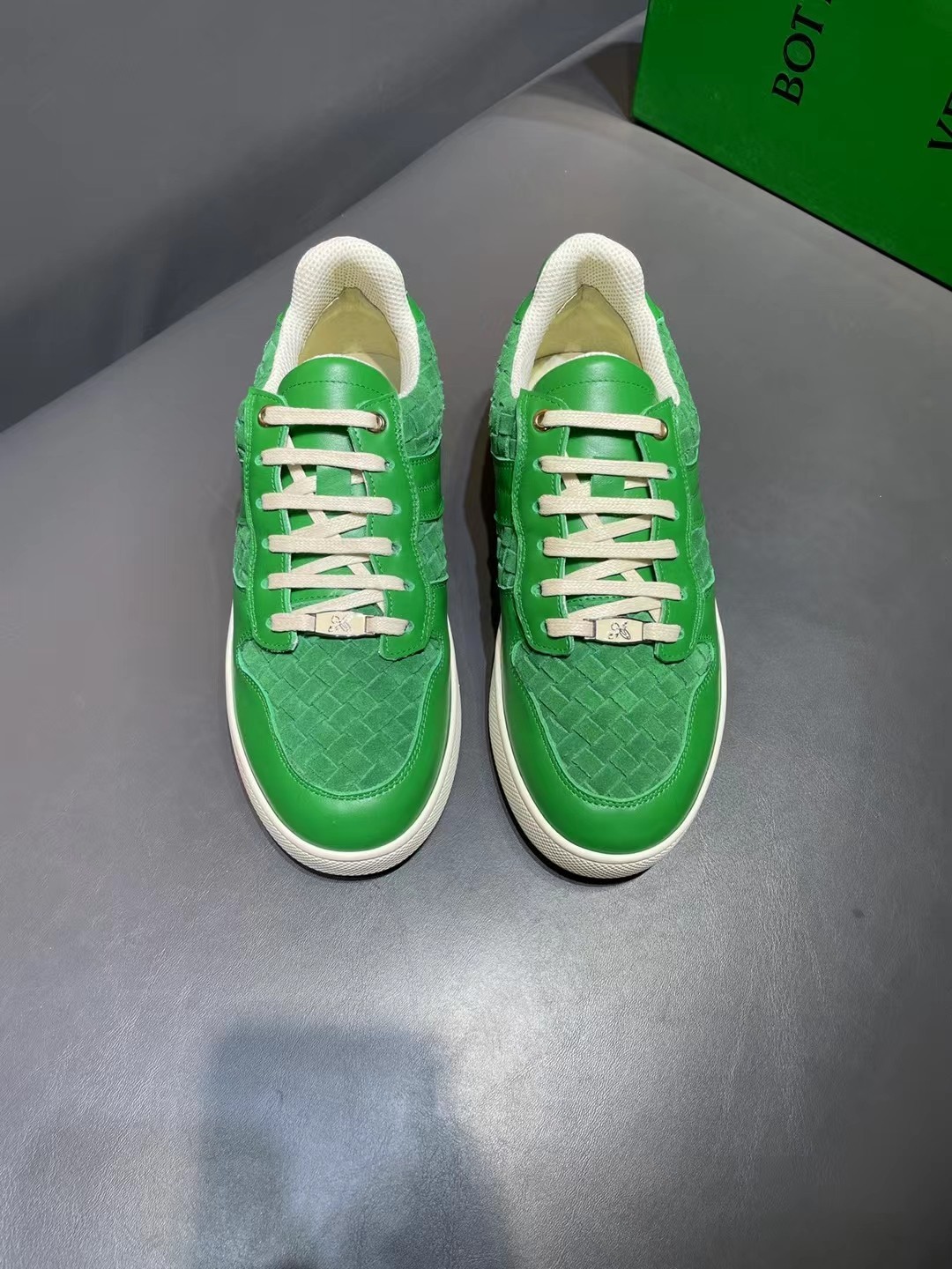 146 001#027-BV-Shoes-01-2022SS