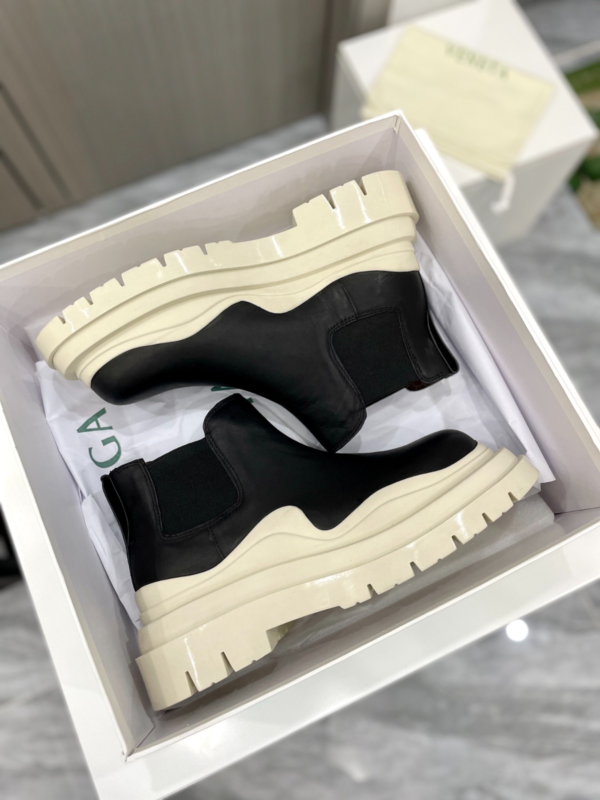 124 003#027-BV-Shoes-2023SS