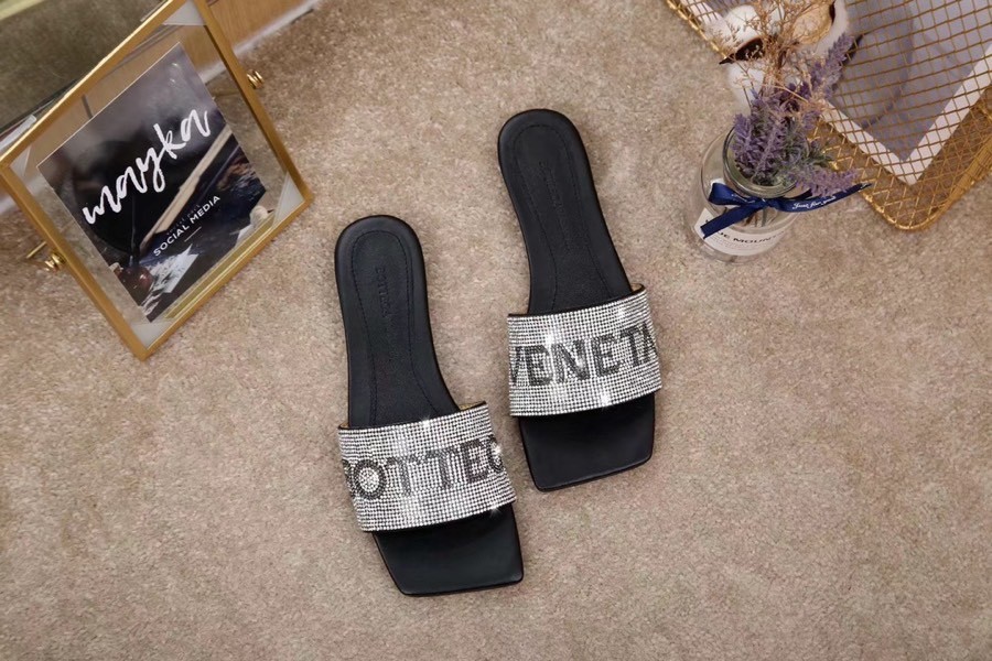 101 048#027-BV-Shoes-02-2023SS