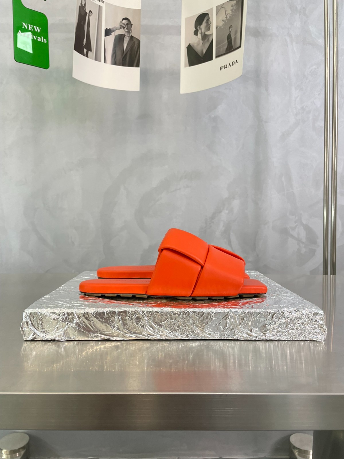 100 047#027-BV-Shoes-02-2023SS